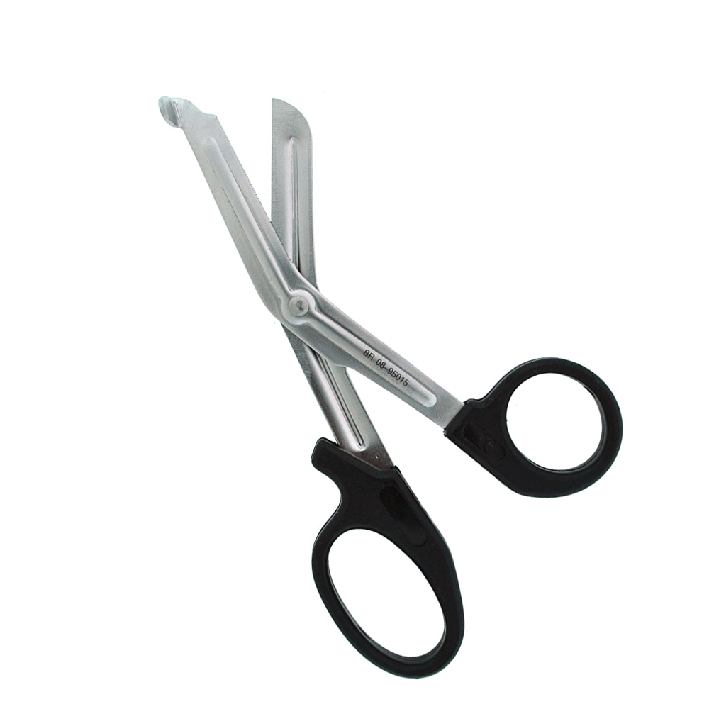Curved nail scissors