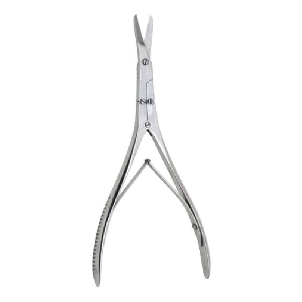 Curved nail scissors